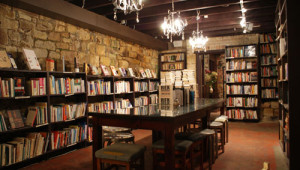 Ampersand Café Bookstore (photo from www.brasseriebread.com.au).