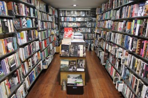 The Bookshop Darlinghurst (photo from www.ihuawen.com) 
